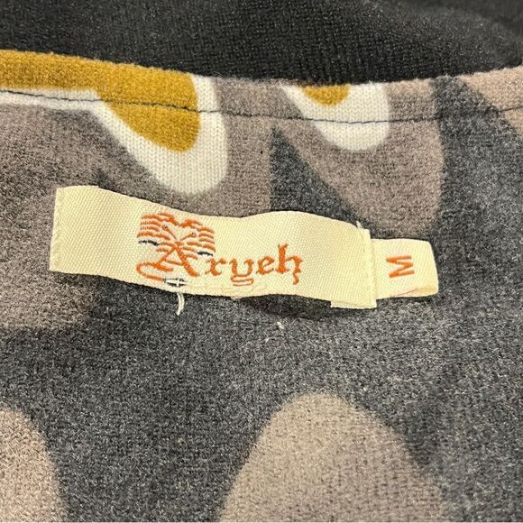 Aryeh Multicolor Zigzag Pattern sleeveless mini sweater Dress size medium - Picture 10 of 15